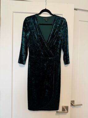 Maggy London Emerald Green Velvet Faux Wrap Midi Dress